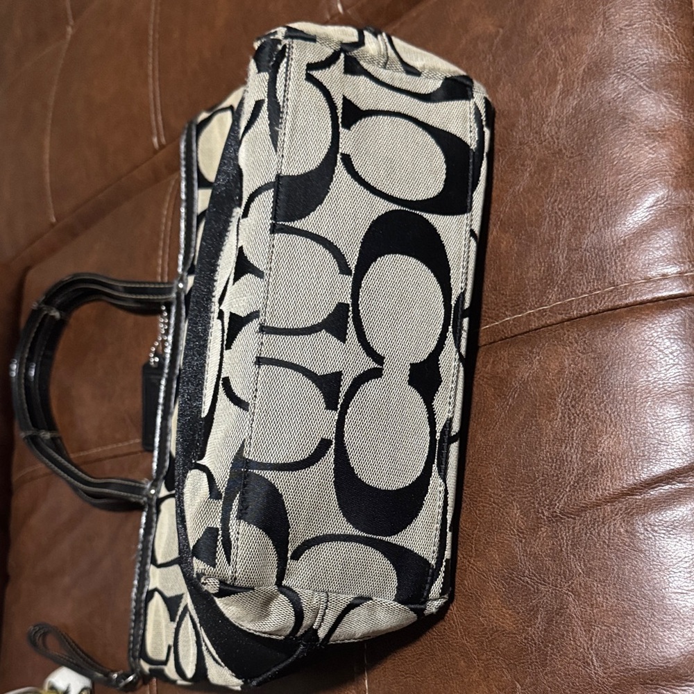 Coach Signature Black and Tan Tote - Picture 14 of 17